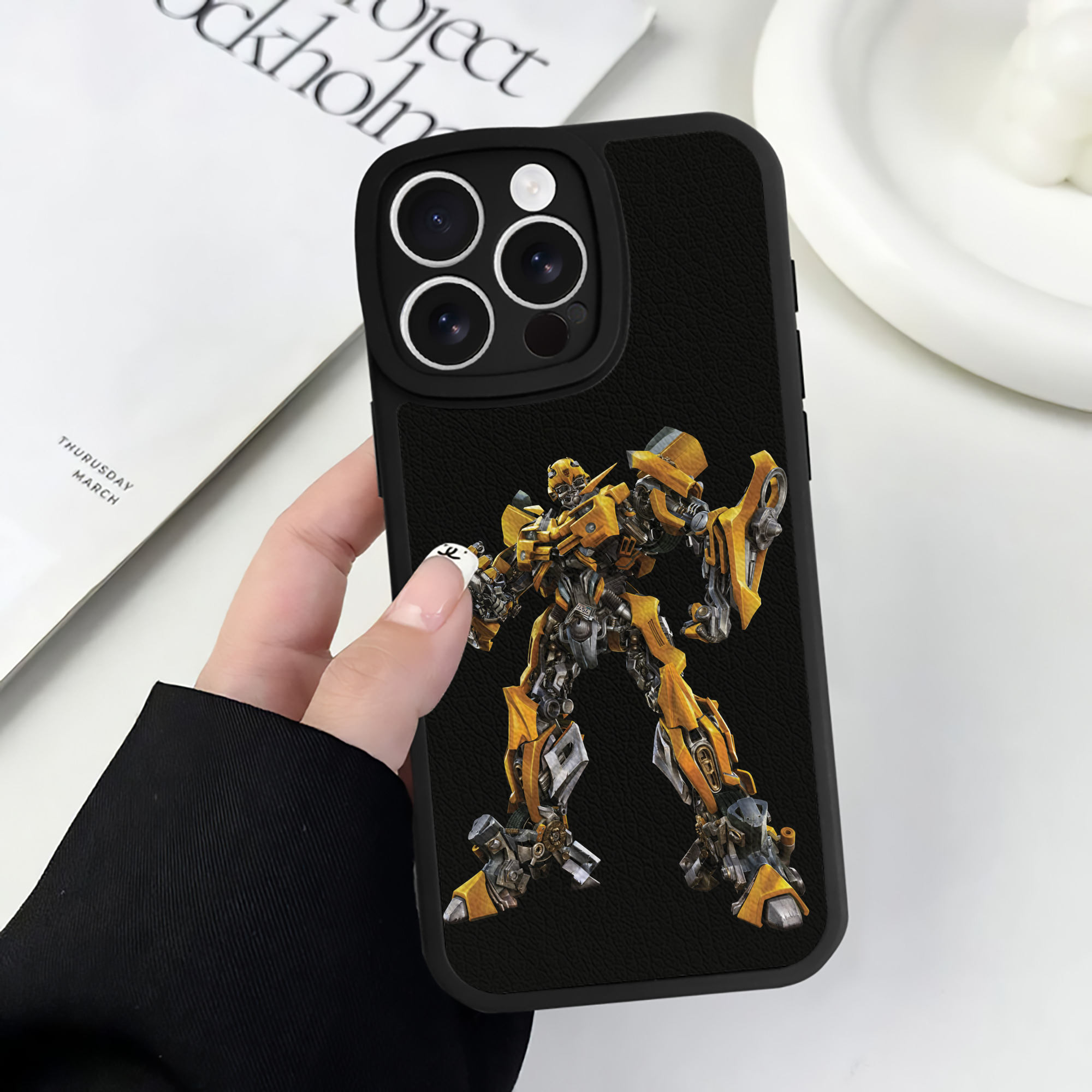 （画像用）  【iPhone 16シリーズ対応】シリコンスマホケース（レザー調） 材質：シリコン